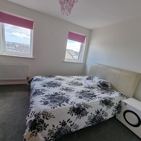 Kingsize Room Close To The A30 Camborne Pool Εξωτερικό φωτογραφία