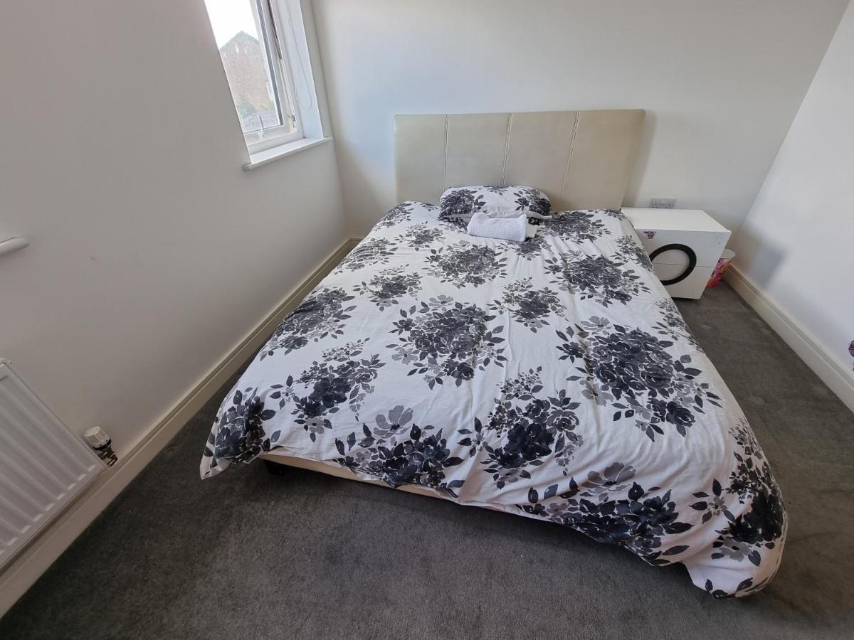Kingsize Room Close To The A30 Camborne Pool Εξωτερικό φωτογραφία