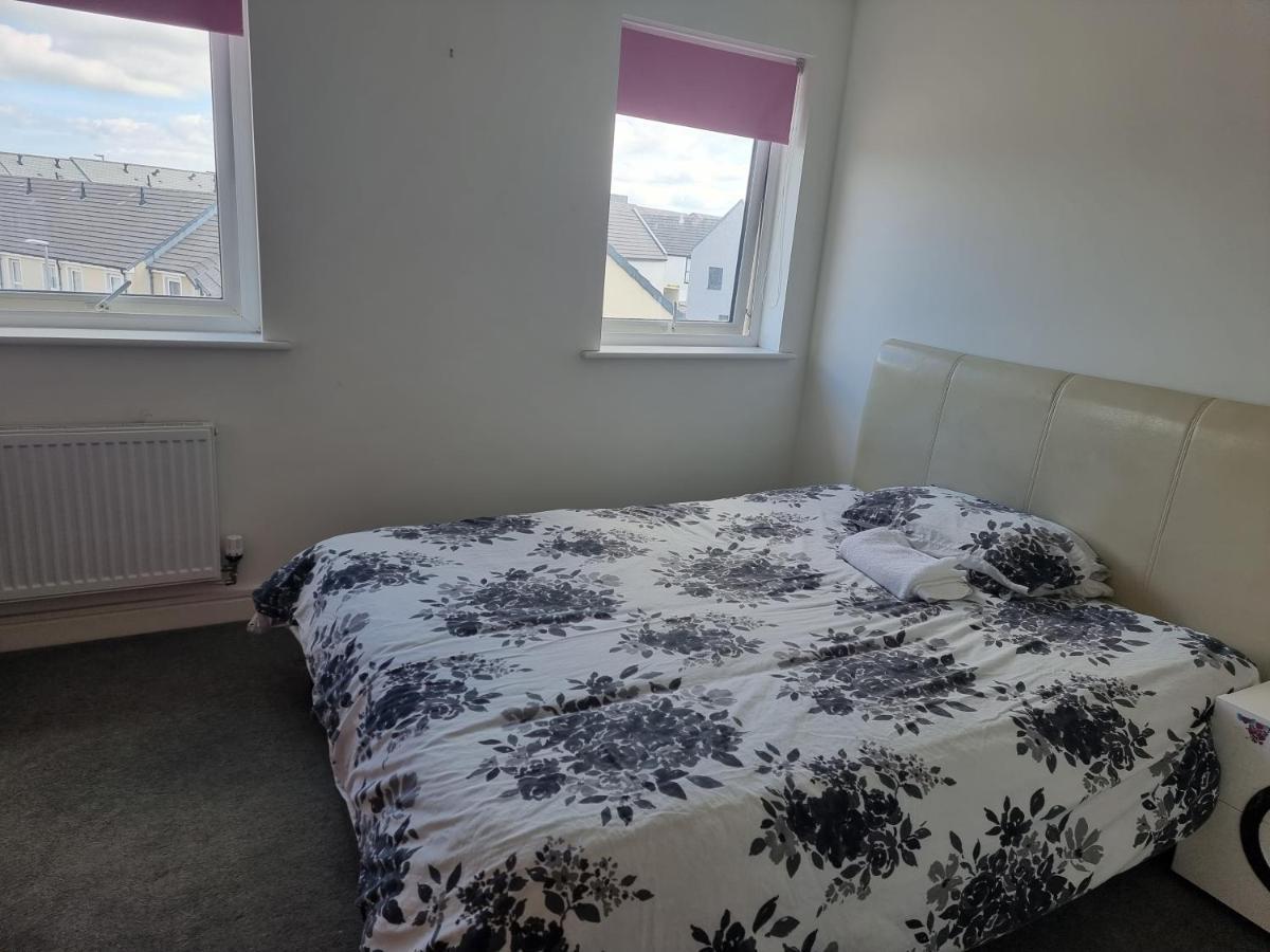 Kingsize Room Close To The A30 Camborne Pool Εξωτερικό φωτογραφία