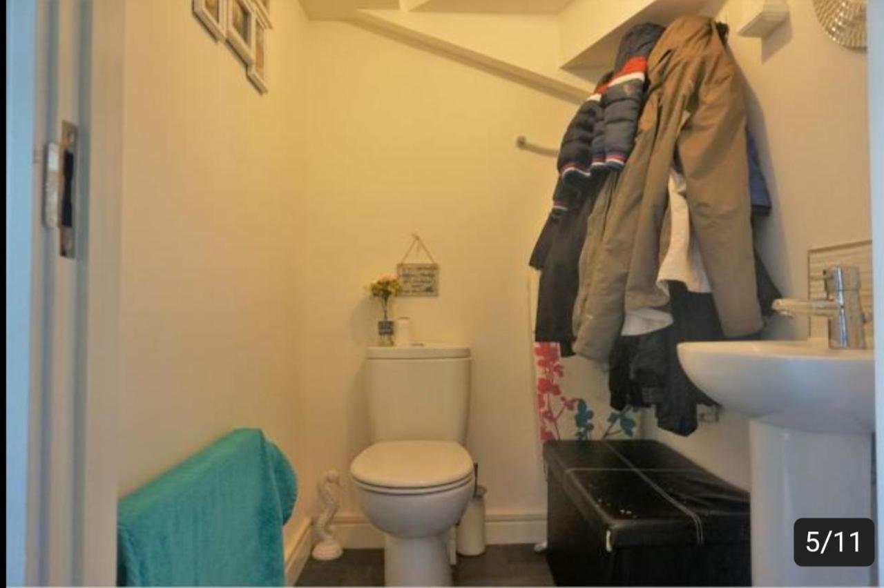 Kingsize Room Close To The A30 Camborne Pool Εξωτερικό φωτογραφία